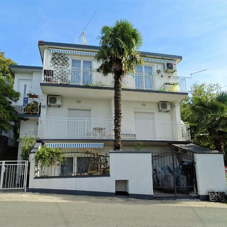 Apartmani Crikvenica 30098 - Dijana Buitenkant foto