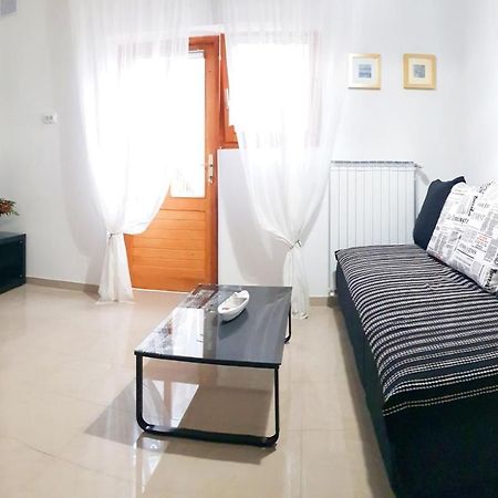 Apartmani Crikvenica 30098 - Dijana Kamer foto