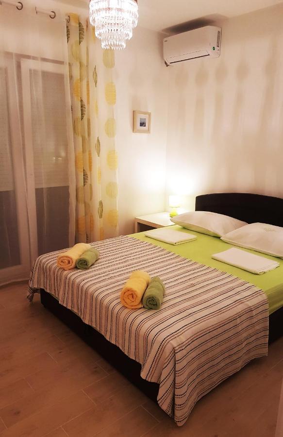 Apartmani Crikvenica 30098 - Dijana Kamer foto