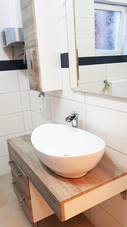 Apartmani Crikvenica 30098 - Dijana Kamer foto