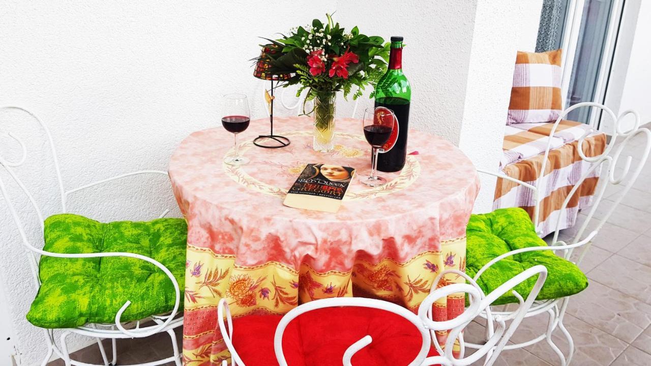 Apartmani Crikvenica 30098 - Dijana Kamer foto